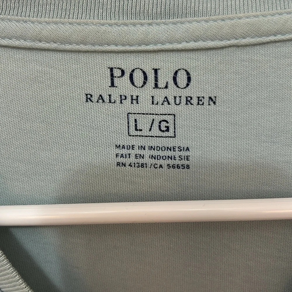 Polo Ralph Lauren v neck t shirt size large green short sleeve cotton